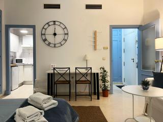 Estudio Suite San Vicente - Aloha Sevilla - Siviglia - 1
