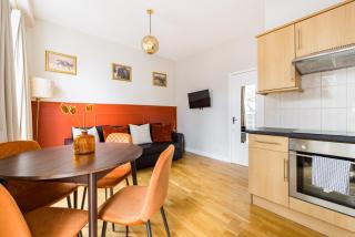 Beautiful Euston - London - 4