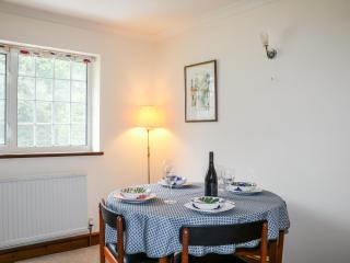 Miswells Cottages - Lake View - Turners Hill - 1