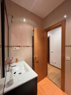 ApartamentosArturo Llanes LaPlaza 2ºC - Llanes - 4