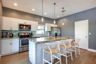 Florida Gem Saltwater Pool By Beaches and Kayaking! - Jensen Beach - 4