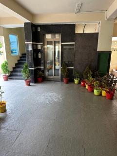 Sreenilayam Luxury Stay Homes - Rājahmundry - 1