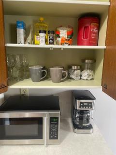 One Bedroom Main floor Apartment - Camrose - 7