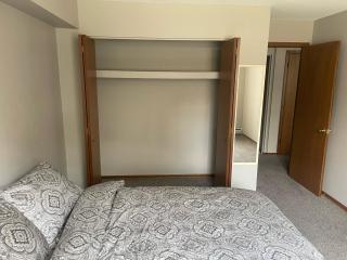 One Bedroom Main floor Apartment - Camrose - 3