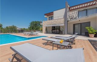 Gorgeous Home In Dubrava Kod Sibenika - Dubrava - 3
