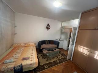 A-D free wi-fi internet, air conditioner,free parking - Podgorica - 3