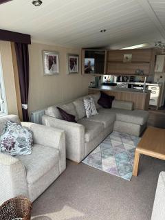 Sea Breeze Cabin - 8