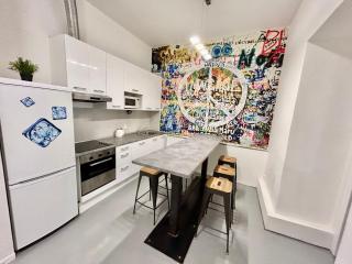 PARTY HOUSE PRAGUE - Apartments Ve Smečkách 18, CITY CENTER!! - Prag - 3