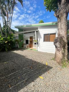 Casita Miss Sam en el Centro de Puerto Viejo - Puerto Viejo - 0