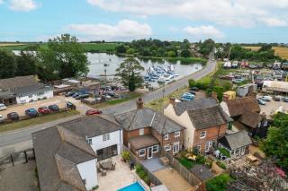 Mill Dam Lake House - Saint Osyth - 8
