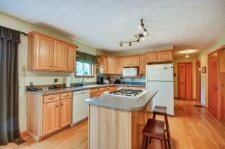 Spacious Lowville Retreat on 4 Private Acres! - Glenfield - 8