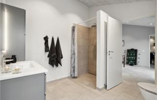 4 Bedroom Gorgeous Home In Tarm - Tarm - 9