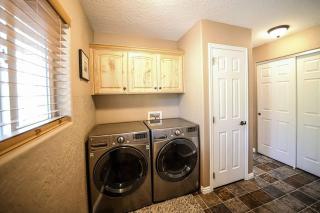 Aspen Glow Lodge ~ Luxury Cabin in Duck Creek - Duck Creek Village - 6