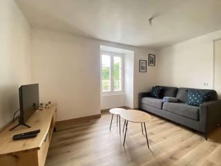 L'Authentique - Terrasse - MyraConciergerie - Nay - 6