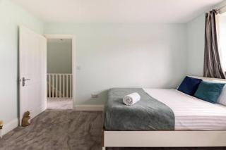 Overbury Lodge, Birmingham with FREE Parking - Northfield - 1