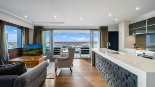 Central City View with Free Valet Parking - Christchurch - 4