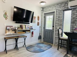 Red Rock Escape - Cozy King Bed Studio & Gardens, Trails, Views, Red Rock Pass - Sedona - 5