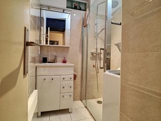 Appartement Climatisé avec Cabine et Parking Privé, à Deux Pas de la Plage, WiFi Inclus - FR-1-715-7 - Mauguio - 3