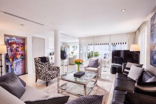 BYD Lofts - Boutique Hotel & Serviced Apartments - Patong Beach, Phuket - 8