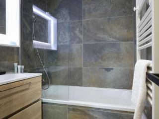 Appart. 65m² 6 pers - 2 Chambres - Au pied des pistes - Parking et WiFi - FR-1-631-159 - Courchevel - 7