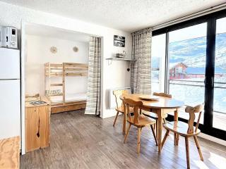 Studio lumineux avec balcon, centre station, ski aux pieds, face télésiège Sybelles Express - FR-1-267-260 - Villarembert - 9