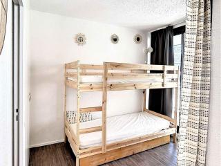 Studio lumineux avec balcon, centre station, ski aux pieds, face télésiège Sybelles Express - FR-1-267-260 - Villarembert - 2