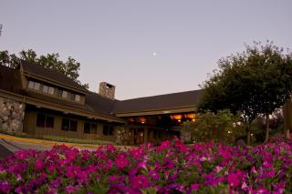 Lake Lawn Resort - Delavan - 1