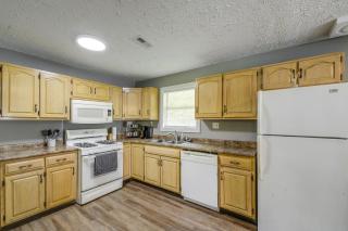 Huntsville Vacation Rental with Fire Pit - Huntsville - 4
