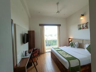 Hotel Dream Orchid - 3
