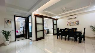 BluO 3BHK Golf Course Road - Balcony, Lift, Terrace - 8