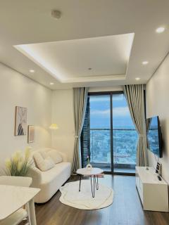 Lucy Homestay - Hoàng Huy Grand Tower - An Lạc - 0