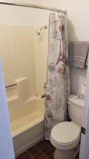 Hotel 2 Queen Beds Hotel Room 133 Booking - Stillwater - 8