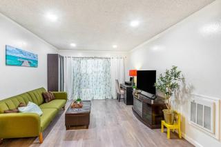 Condo in Most sought after neighborhoods - Oakland - 9