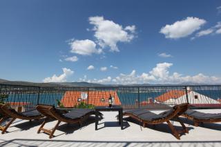 Apartment with terrace and sea view - LUCIC - Trogir - 2