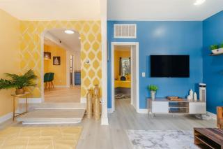 Home and Cottage in Mosswood - Oakland - 0