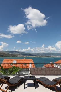Apartment with terrace and sea view - LUCIC - Trogir - 4