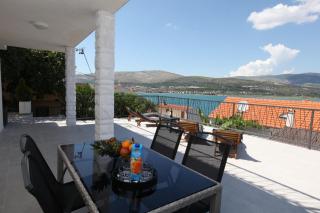 Apartment with terrace and sea view - LUCIC - Trogir - 5