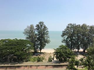 By The Sea@Direct Seaview level6 - Batu Ferringhi - 7