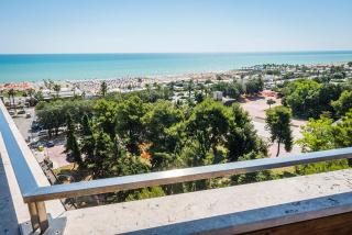 Tra cielo e mare - Civitanova, appartamento nobiliare fronte mare - Civitanova Marche - 0