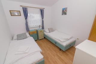 Apartments Besa - Pirovac - 1