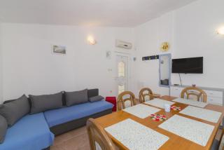 Apartments Besa - 7