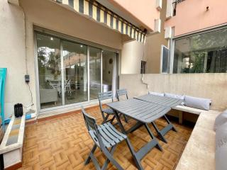 Superbe studio avec terrasse proximité plage - 2