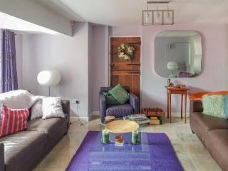 Coach House - Ashford - 9
