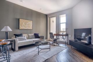 Redwood City 1br w wd gym ac nr Caltrain SFO-1223 - 0
