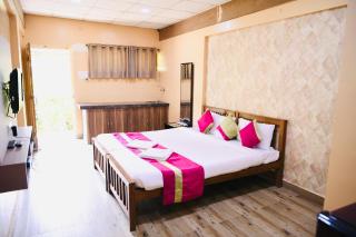 Lighthouse Waterpark and Resort - Mansar - 2