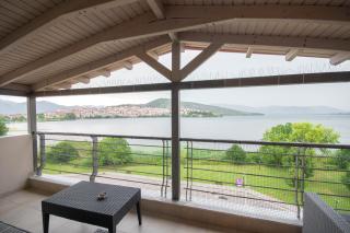 Paralimnio Suites - Kastoria - 3