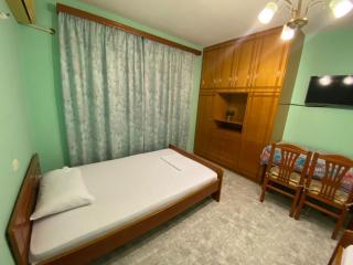 Lovely 2 bedroom rental unit with garden view city center - Saranda - 2
