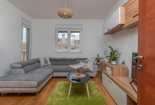 Modern apartment Sinisa, with terrace - Trogir - 7