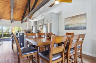 1 Mi to Lake Tahoe Beaches Condo with Pool Access! - Tahoe City - 5