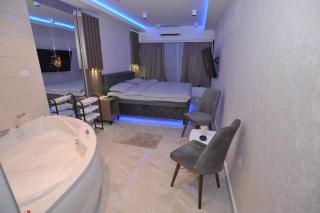 Jacuzzi Apartman De Lux - Cacak - Čačak - 8